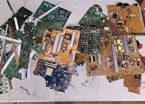 Scrap Curcuit Boards For Precious Metal Recovery About 10+ Lbs. - Bild 3 von 24