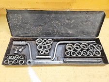 Antique Indestro Socket Set In Metal Box. 12 58 Hex Drives. Speed Ratchet