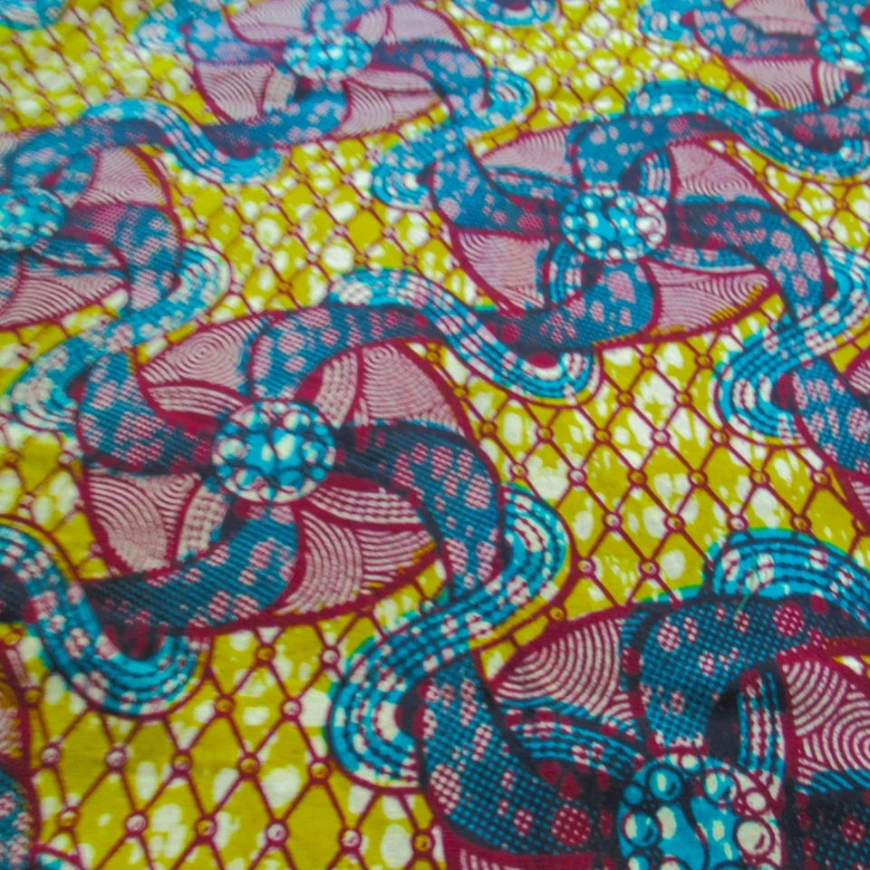 African Wax Print Cotton Fabric 22W x 33L Hitarget Phoenix Yellow/Blue/Red Flora - Image 4 of 4