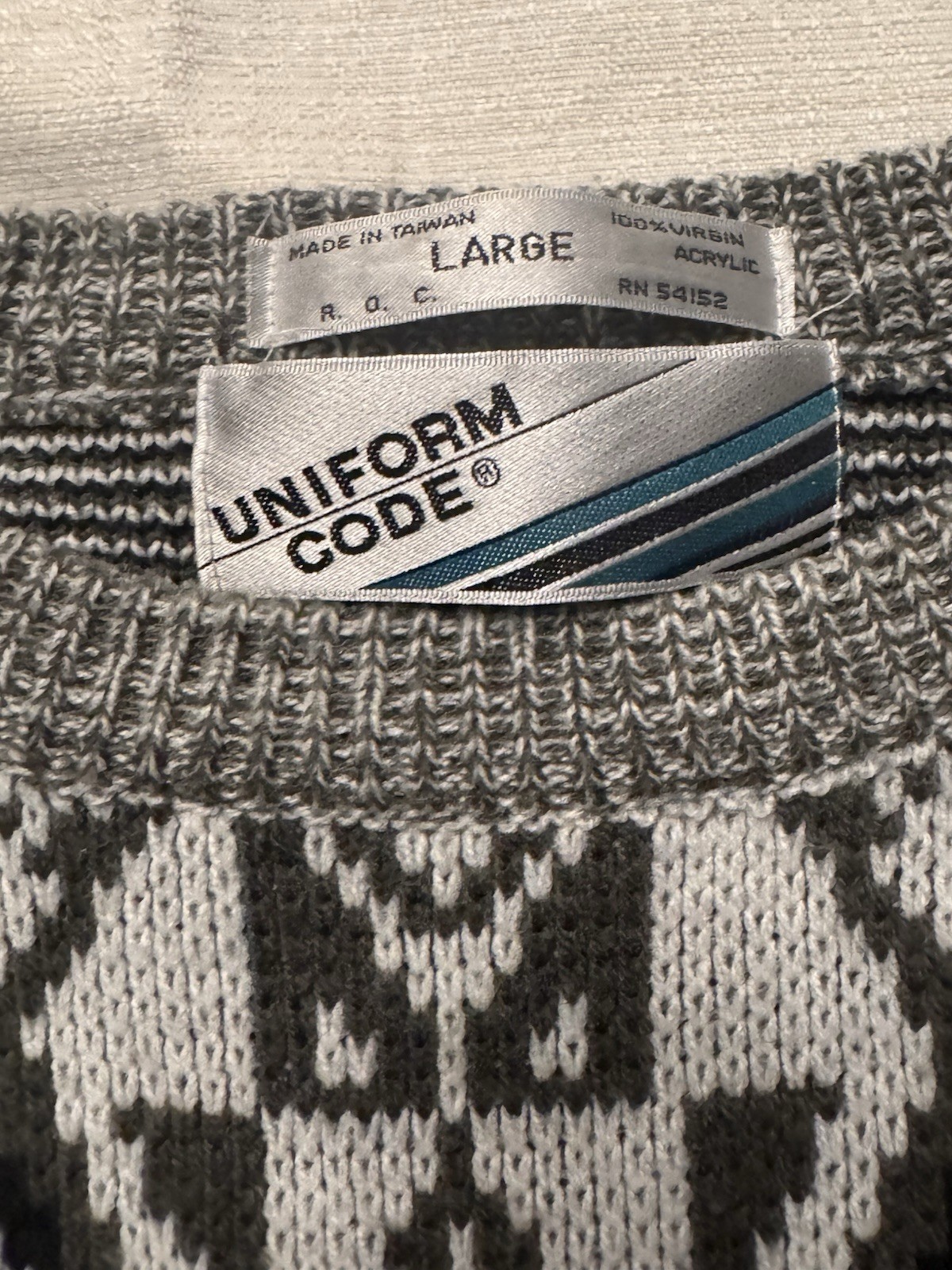 Uniform Code Sweater Large Gray Black Geometric K… - image 2