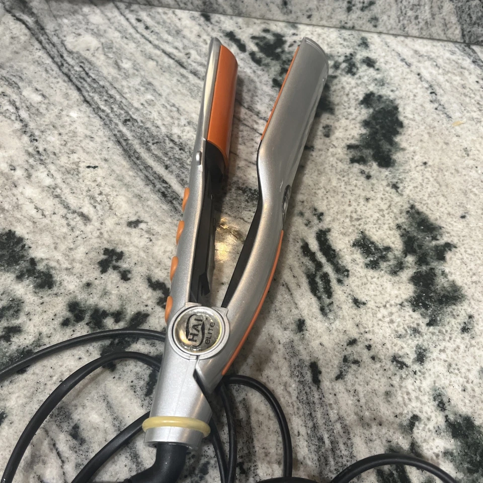 Plancha de peinado HAI Elite con pinza de cerámica digital de 2 pulgadas placa curva de turmalina Foto 2 de 4