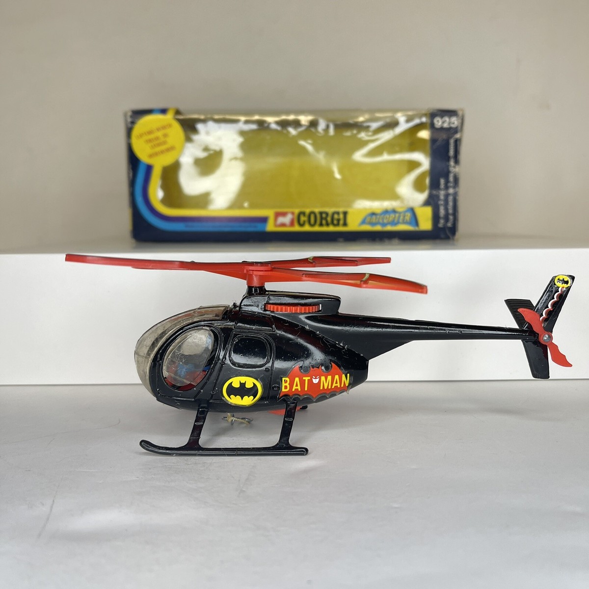 Vintage Corgi 925 Batcopter Diecast Helicopter Batman Figure