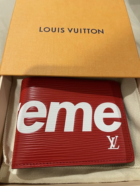 red supreme lv wallet