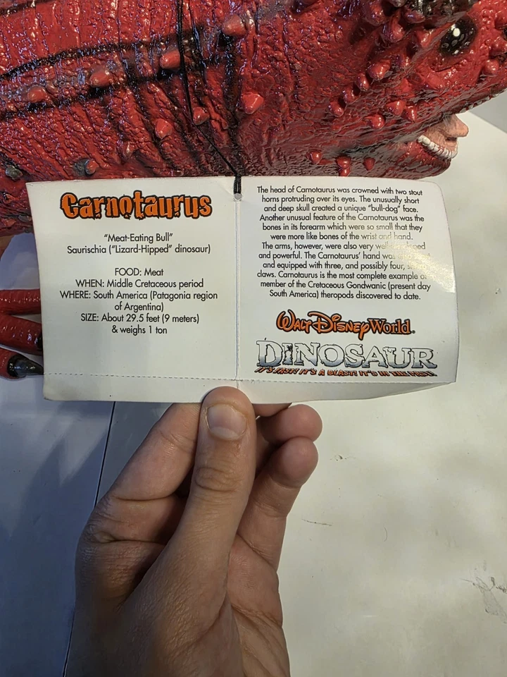 Carnotaurus Disney Dinoland Animal Kingdom Peluche Látex Dinosaurio 36" Nuevo Con Etiqueta Foto 4 de 4