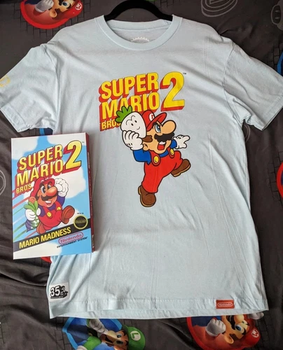 Limited Edition Super Mario Bros. 35th Anniversary Super Mario 2 Tee Shirt M