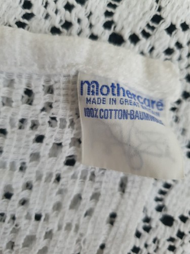 Mothercare 0552 White Vintage Pram Blanket Cellular Pattern GB 100x120 floral - Picture 3 of 5