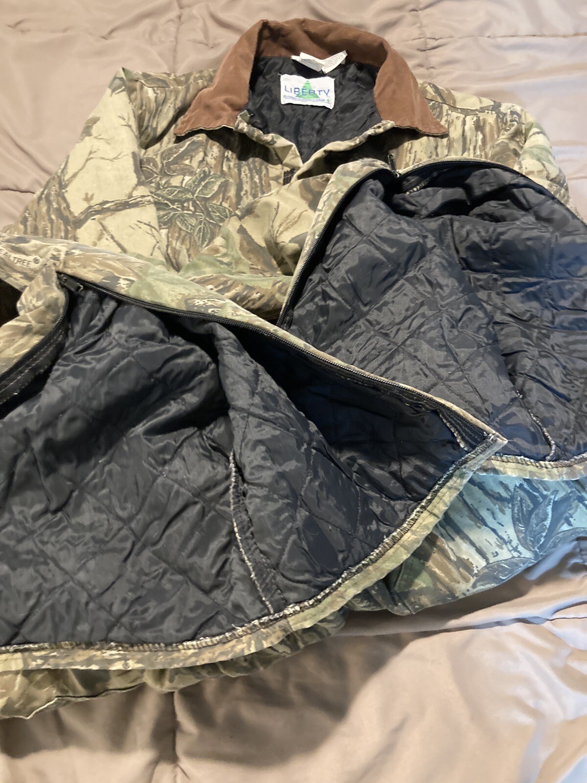 Liberty Camo Insulated Coveralls Realtree XXL Tall Vintage Good