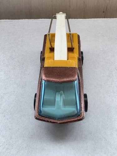 1969 Hot Wheels The Heavyweights Tow Truck Diecast Copper Yellow White