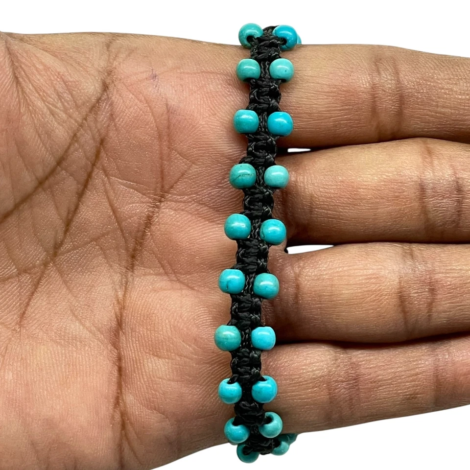 Handgefertigt Türkis Armband 4mm Perlen Makramee Design Verstellbar Schwarz Kord - Bild 3 von 4