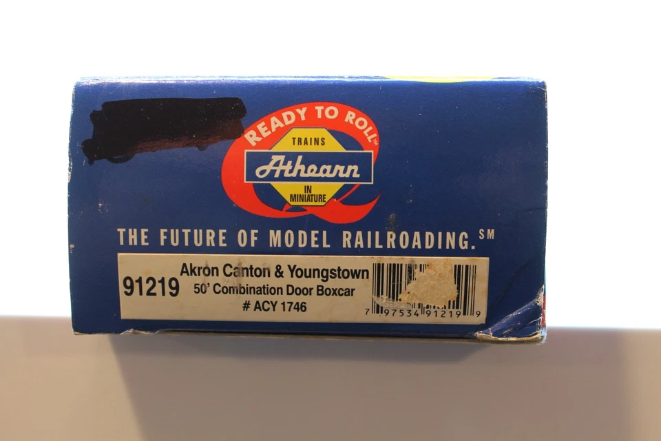 ATHEARN RTR 91219 AKRON CANTON & YOUNGSTOWN 50' COMBINATION DOOR BOXCAR RD.#1746 - Image 4 of 4