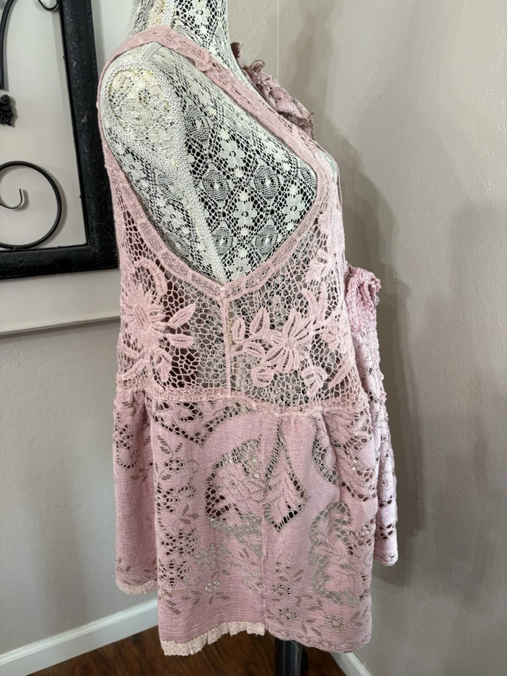 Túnica de encaje hecha a mano de colección reciclada núcleo de casa Shabby Chic talla única chaleco plumero Foto 2 de 4