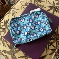 NWT Go Fish Vera Bradley lined cosmetic bag/zippered pouch