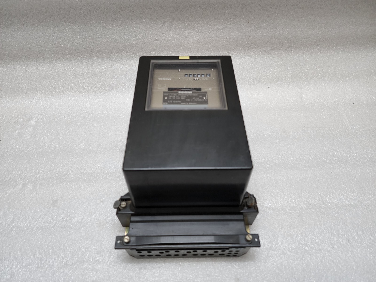 SIEMENS 7BA54 41 1.5/6 kWh 3-PHASE ALTERNATING CURRENT METER  59533368 440V