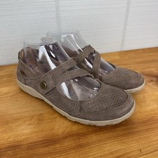 Earth Origins Remy Mary Jane Flats Comfort Shoes Tan Perforated Leather 6.5