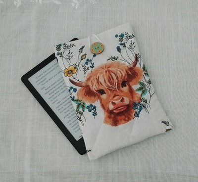 HIGHLAND COW FABRIC Gesteppte Kindle Cover eBook Tasche Baumwolle Hülle Case 6x8 Zoll