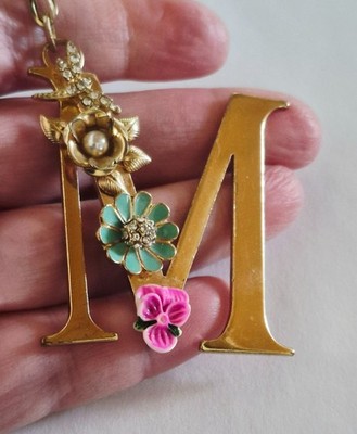 Vintage Gold Tone Necklace Letter Initial ''M'' Flowers Dragonfly 36'' Chain