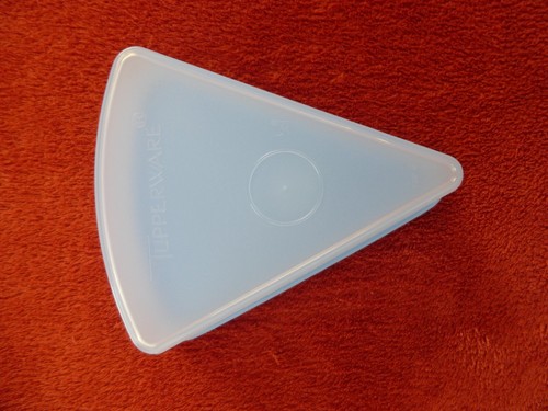 Tupperware Käseecke, Kuchenecke 268 / 269 Dreieckdose Blau - TOP - Bild 2 von 3