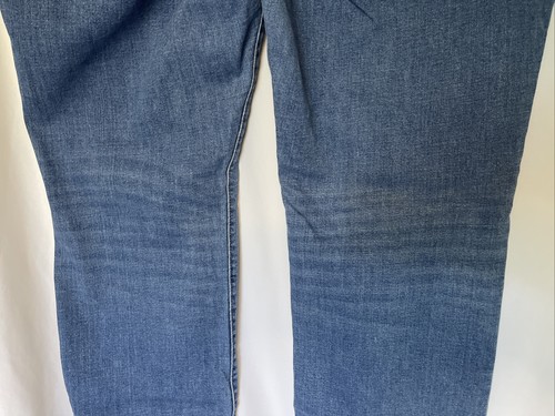 Levi’s 414 Classic Straight In lapis Speed 31” Inseam Jeans Size 24W - Picture 10 of 13
