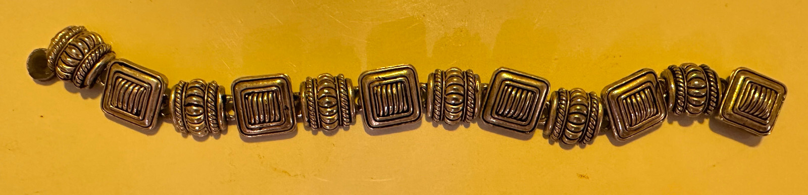 Women  Silver Plated  ? CHARMES 7.5  Inches  BRACELET