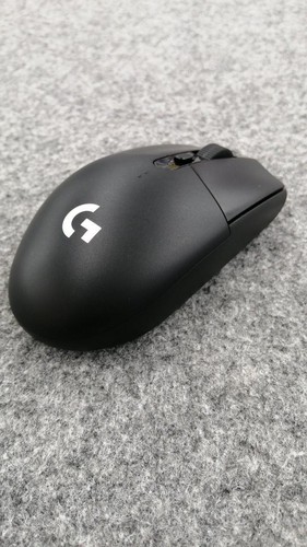 Logicool G304 Lightspeed Kabellos Gaming Maus Guter Zustand Einheit & USB - Bild 3 von 12