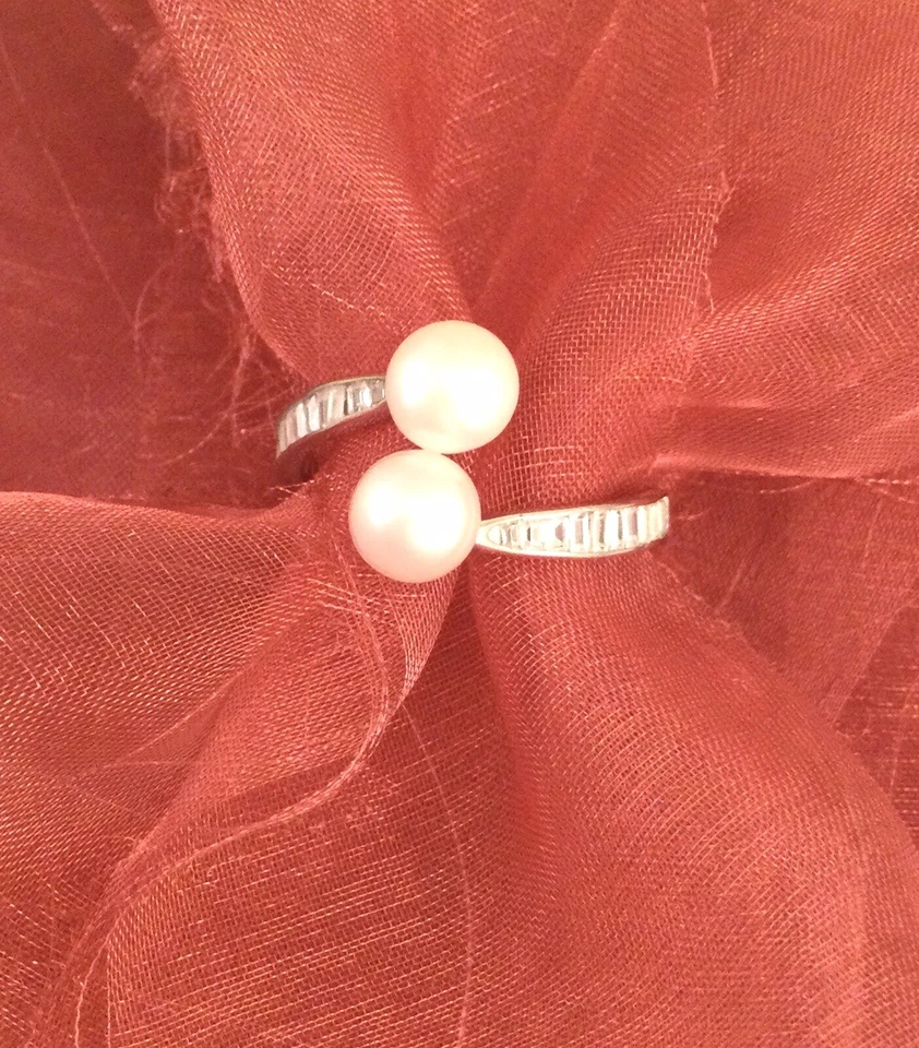 Vintage Jewelry White Gold Ring Pearls Sapphires Antique Deco Jewelry size 7 O - Image 4 of 4