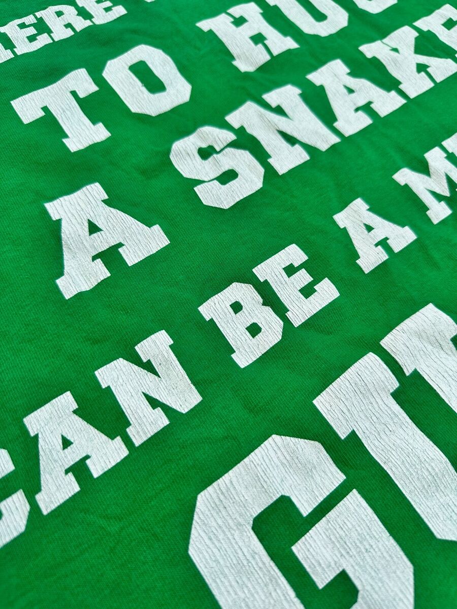 Authentic Gucci T-Shirt 1921 To Hug A Snake Logo Green size Authentic Gucci T-Shirt 1921 To Hug A Snake Logo Green size