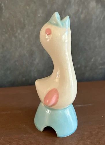 Shawnee Pottery Pillsbury Premium Pie Bird 5" Promotional Item 1960s Blue & Pink