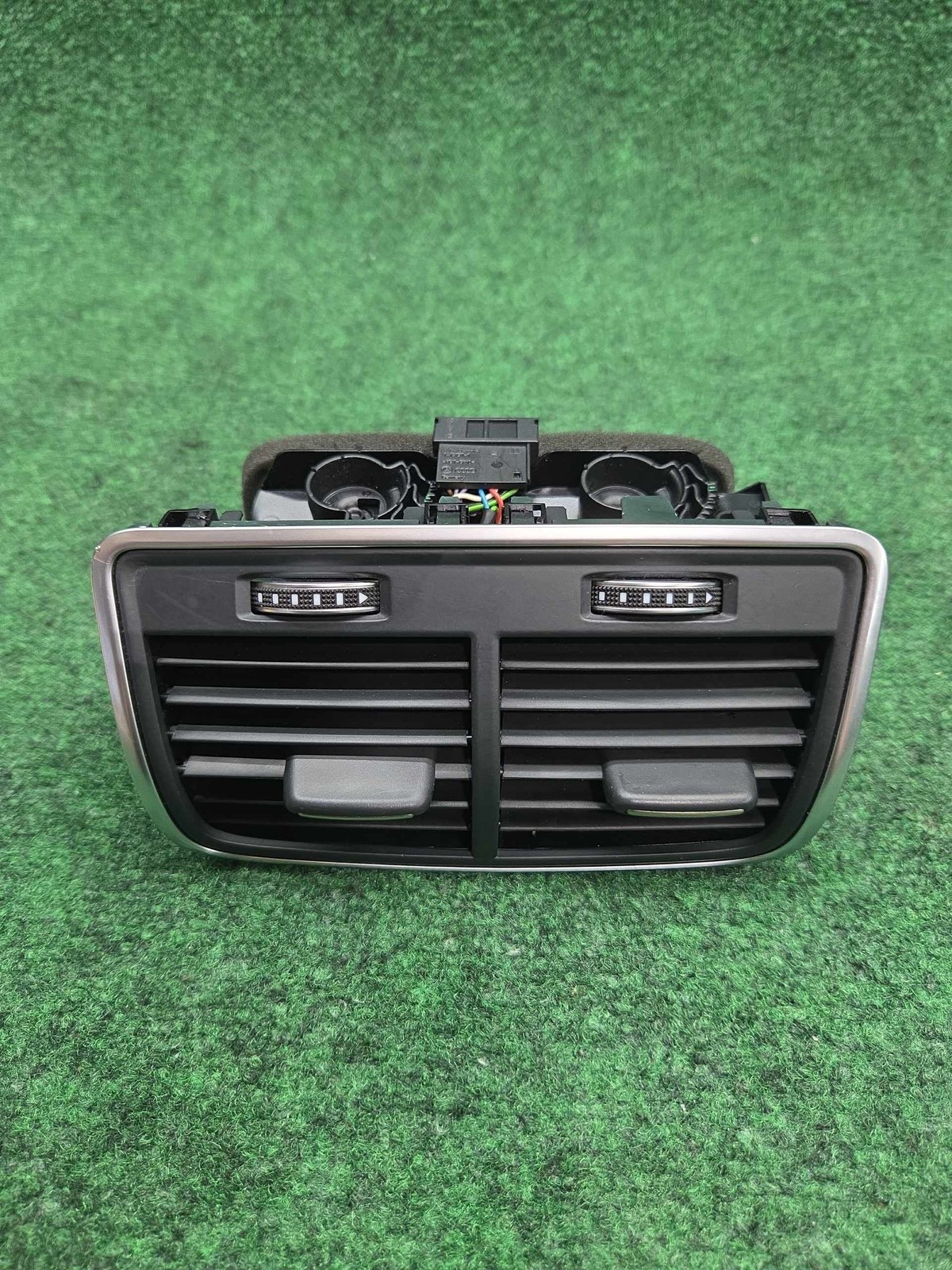 2016-2018 Audi A7 Quattro Center Rear A/c Vent Flow Control Oem 4g0819203c