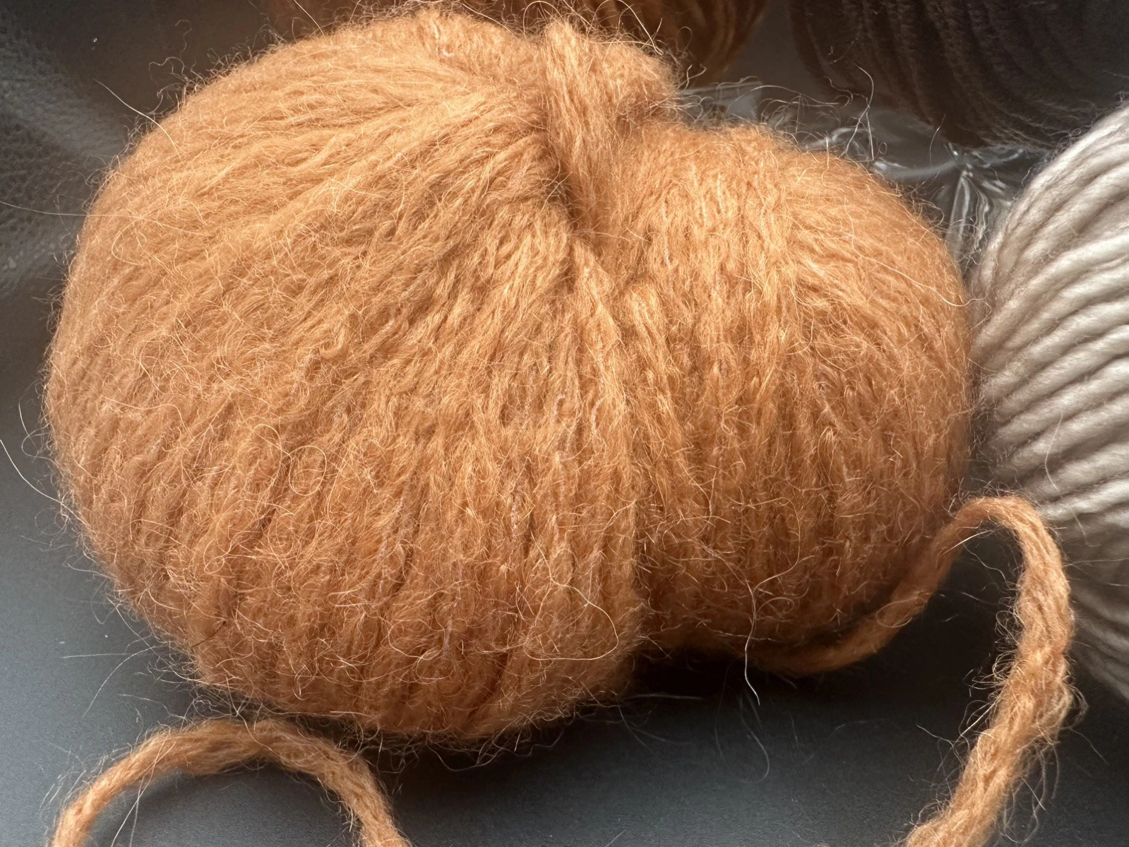 Lot of 5 Yarn NICE Balls Mix Color Zara, K&C Unknown. FALL WINTER COLORS. - product detail image 22
