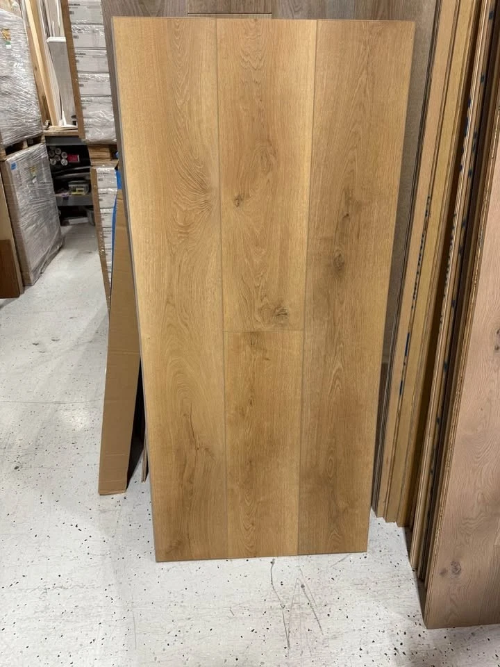 $2,75 por pie cuadrado pisos BHW vinilo de lujo premium 22 mil capa de desgaste, 9x60, 6,5 mm Foto 2 de 4