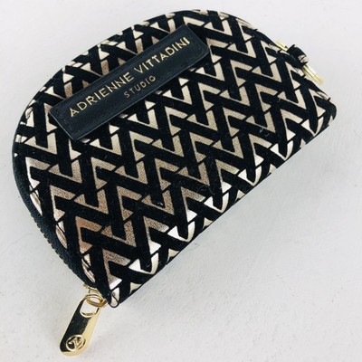 adrienne vittadini clutch