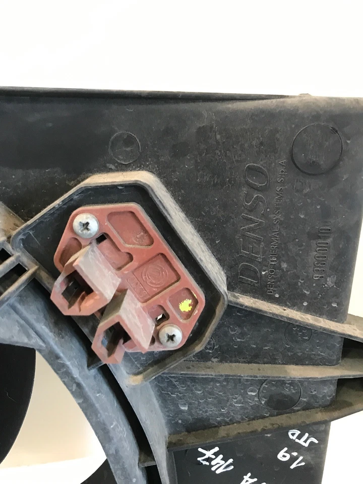 Alfa Romeo 147 Radiator Cooling Fan 836000100 Genuine 1.9 M Jet 2007 - Image 4 of 4