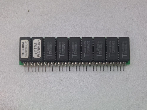 1024kB SIPP Toshiba 70ns THM91000AJ-70 9chip parity vintage memory
