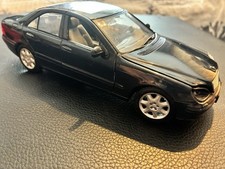 Mercedes Benz S-Klasse - S500 - Modellauto - 1:36 - Maisto 