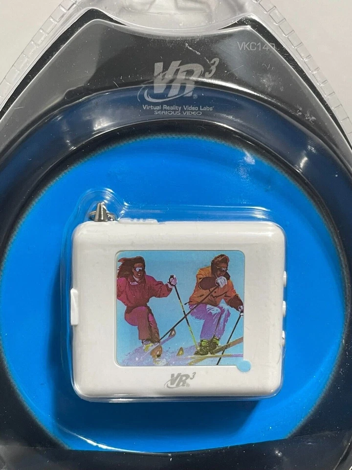 VR3 Digital Photo Key Chain Upto 72 digital photos Rechargeable USB - Image 3 of 4