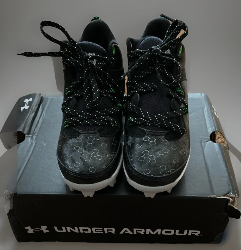 Nuevo Zapato de Béisbol Under Armour Harper 8 Mid TPU Jr para Niños Talla 12K, Negro/Verde Nuevo Foto 2 de 4