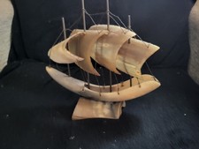 Vintage Cow Horn Sailing Boat Ship Made in Scotland Height 19cm x 19.5 cm 