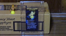 Fistful of Aliens Crystallite Blaze with File Card Yes Entertainent 1998