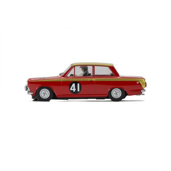 Scalextric - Véhicule Miniature - Ford Cortina - Alan Mann Racing, C3870 Scalextric - Véhicule Miniature - Ford Cortina - Alan Mann Racing, C3870