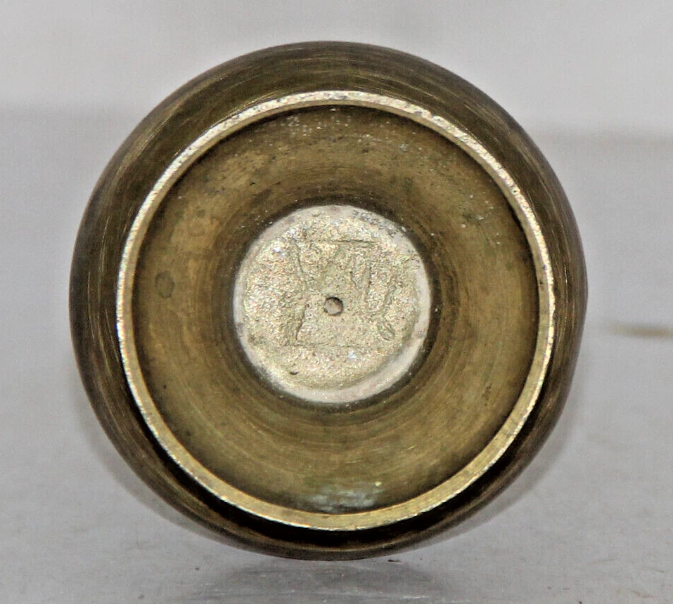 Rociador/botella de agua de rosas finas pequeñas de latón antiguo hecho a mano Foto 3 de 4