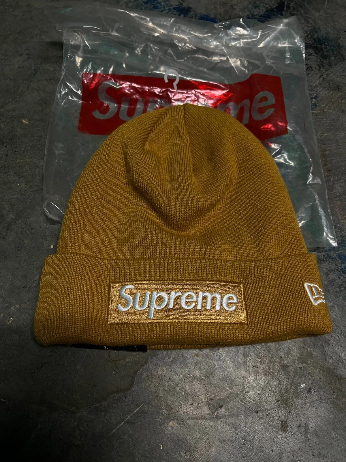 Supreme Boxlogo Beanie