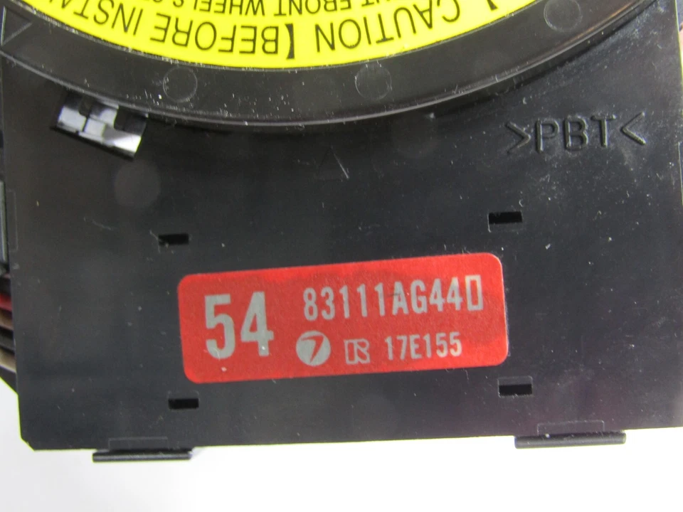 Subaru Legacy Outback 2.5i 2005-2007 volante reloj resorte 83111AG440 OEM Foto 3 de 4