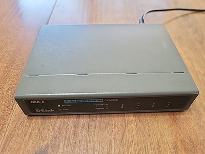D-Link DSH-5 Dual Speed 5 Port SOHO Hub with Switch 10/100 Ethernet Network