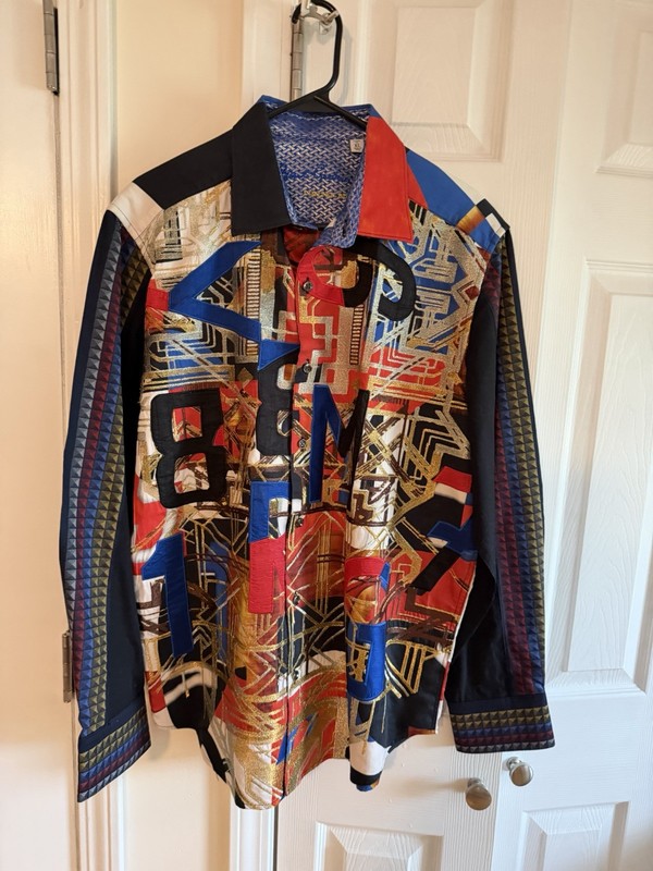Robert Graham Limited Edtion  Jomaduru