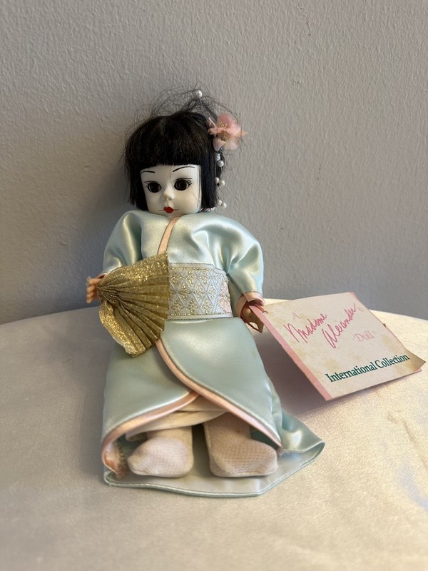 Vintage Madame Alexander JAPAN Doll 8” International Series Tag USA NO BOX