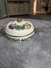 Tabletops Unlimited - “Kensington Garden “-10” Vintage Ceramic 3qt Saucepan/Pot