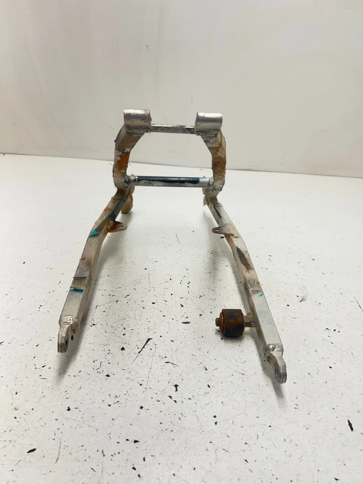 Yamaha YZ250F 2008 Yz 250 f ¡OEM recto! Montaje de subchasis Foto 2 de 4