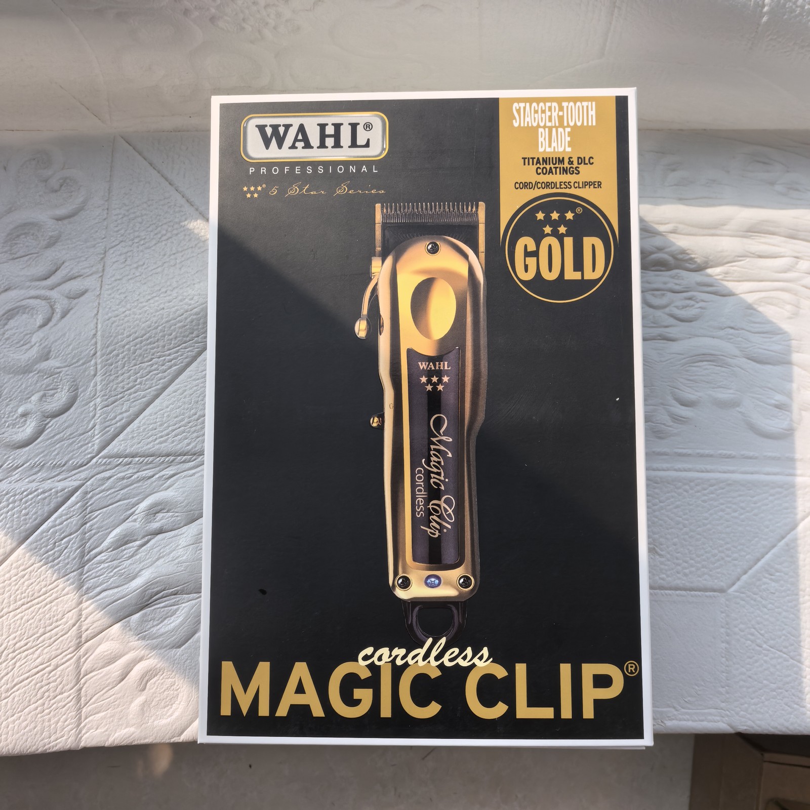 WAHL 5 STAR GOLD CORDLESS MAGIC CLIP 8 PREMIUM GUIDES & CHAR