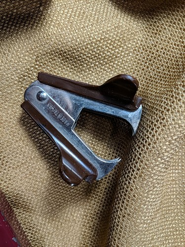 4 Vintage Office Desk Tool Lot Stanley Bostitch Stapler Scotch Tape Dispenser - Picture 7 of 24