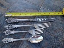 4 PC TRUE DINNER SIZE GRANDE BAROQUE SETTING WALLACE STERLING SILVER GRAND PLACE